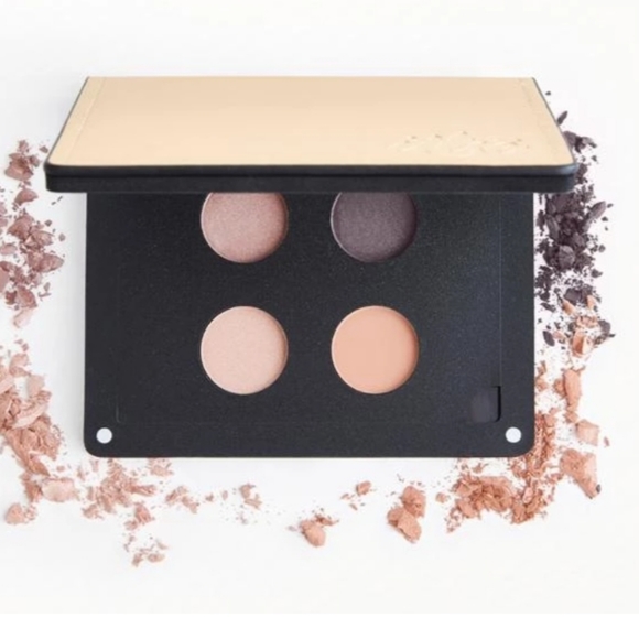 Ittse Other - NIB THE FULTON MAGNETIC EYESHADOW PALETTE